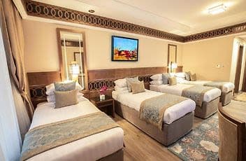 violet-hotel-image